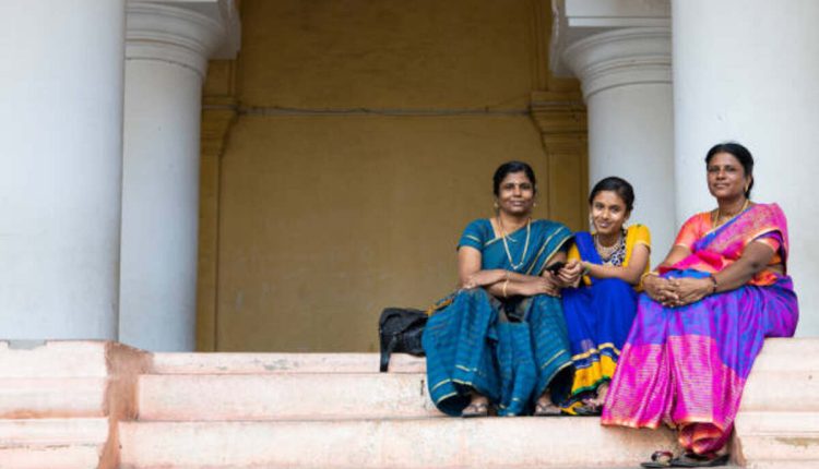 Traditional Dress Female of Tamil Nadu