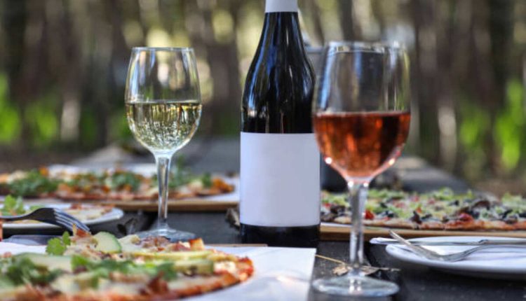 Dining Experience With the Pizza Wedge